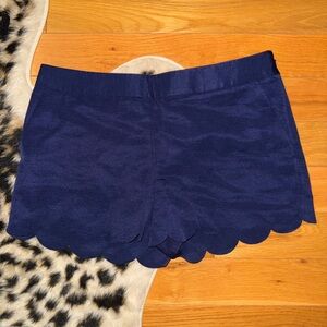 Express Women's Navy Scalloped Shorts sz 8